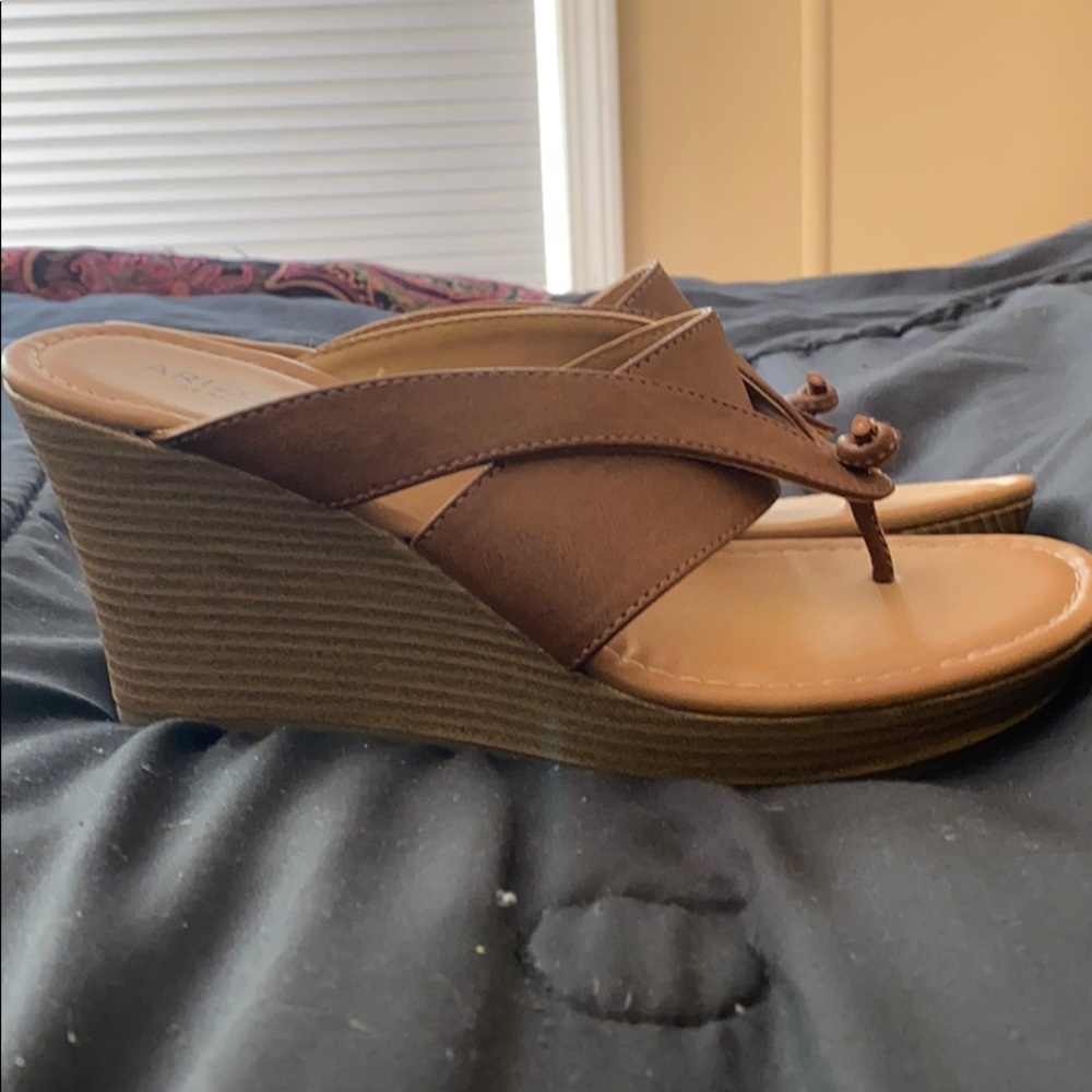 Wedges - Picture 5 of 6